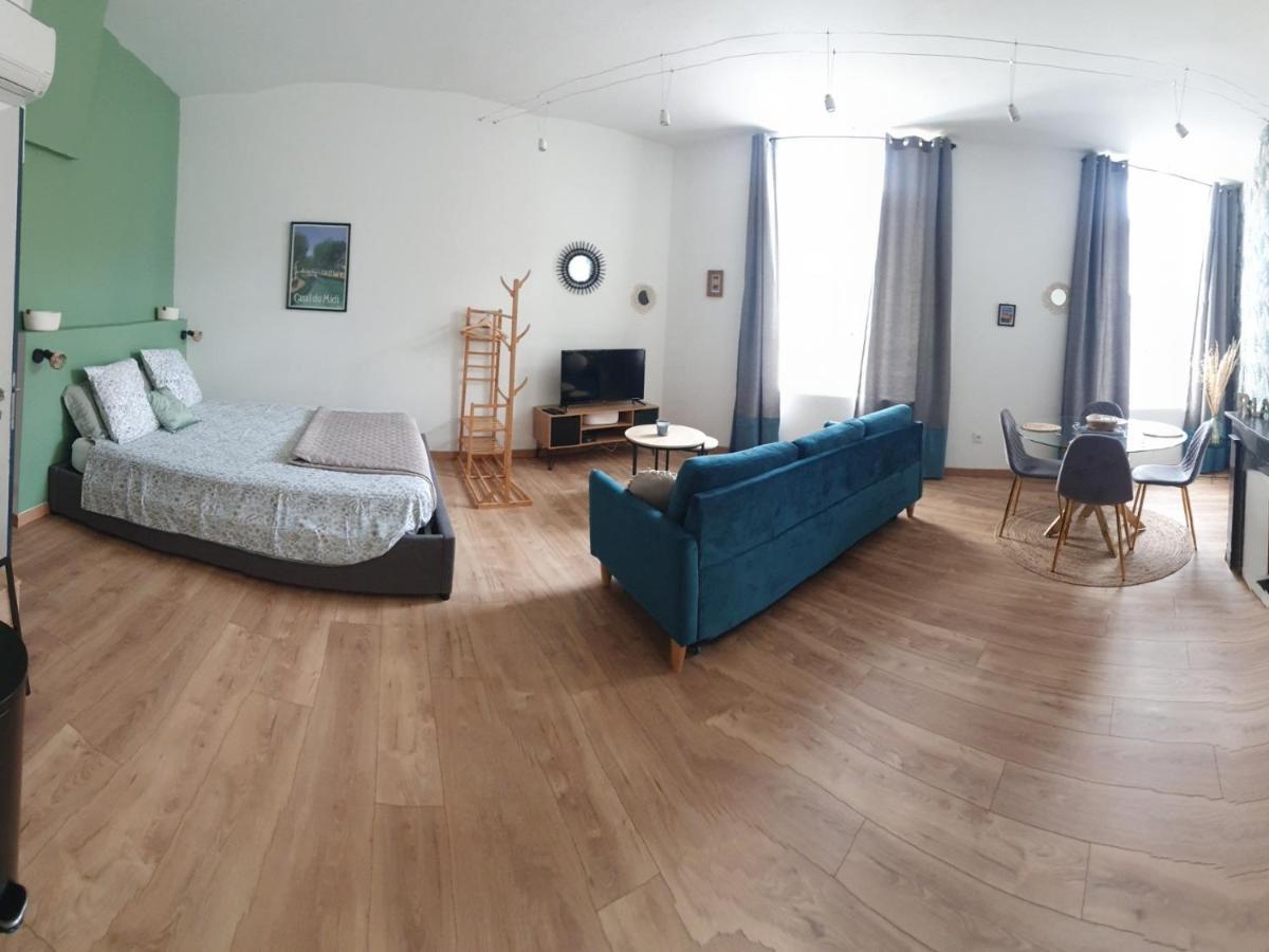 A L Ombre Des Remparts 3 Apartment การ์กาซอน ภายนอก รูปภาพ